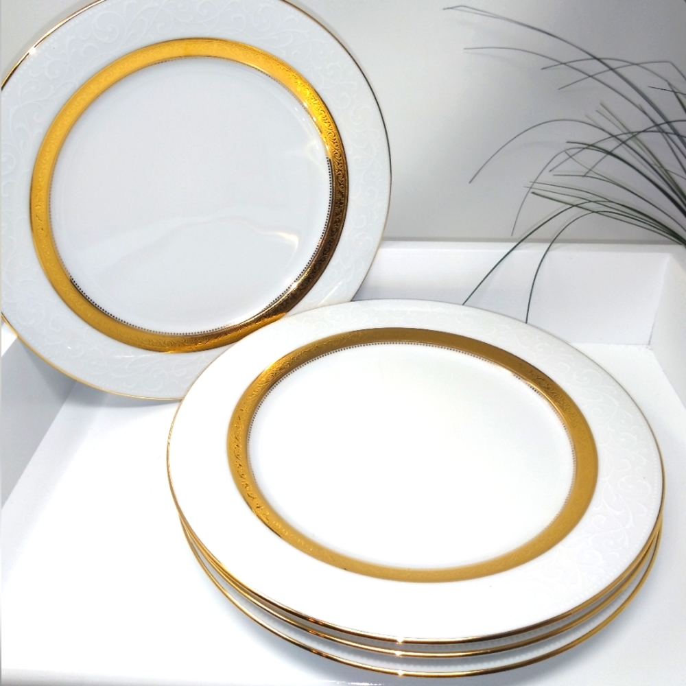 Noritake 4276 Signature Gold 9" Salad Plate